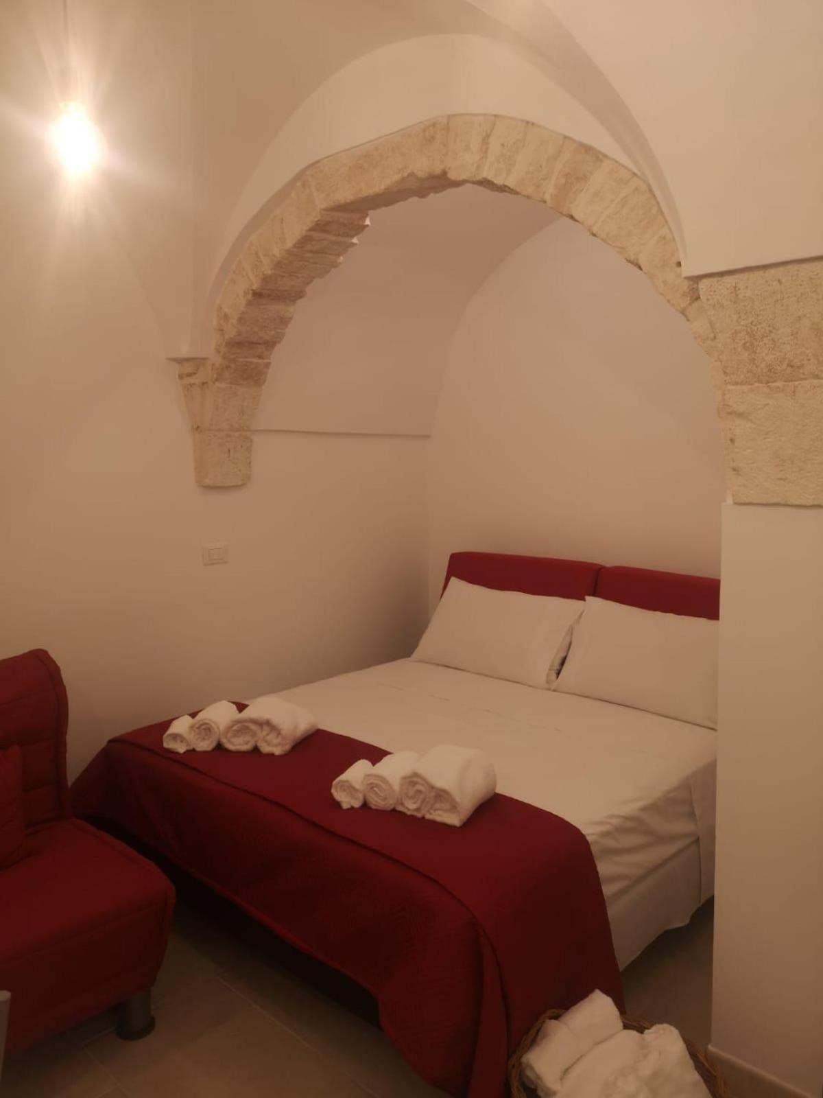 チェーリエ・メッサーピカ A Casa Di Aleヴィラ エクステリア 写真